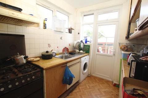 49 Windermere Avenue, Wembley, HA9 8QU