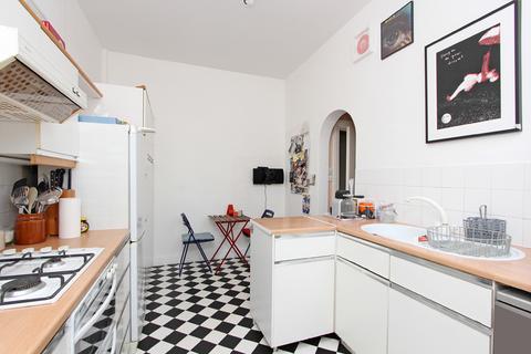 10 Drayton Road, London, W13 0LD
