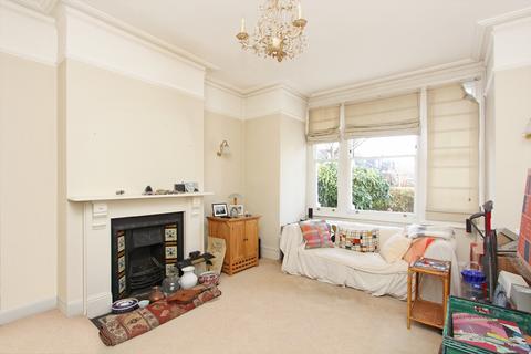 10 Drayton Road, London, W13 0LD