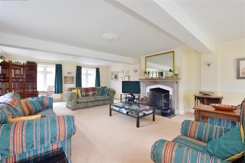 Lower Station Road, Newick, Lewes, East Sussex 4 bed detached house £