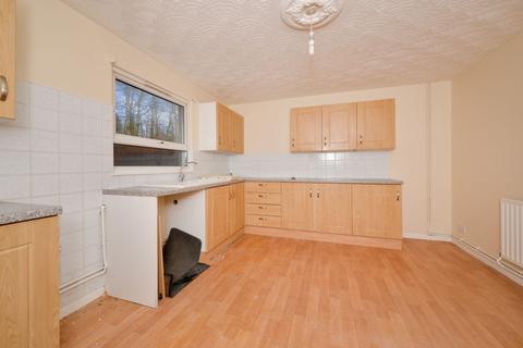 92 Chiltern Gardens, Dawley, Telford, TF4 2QH