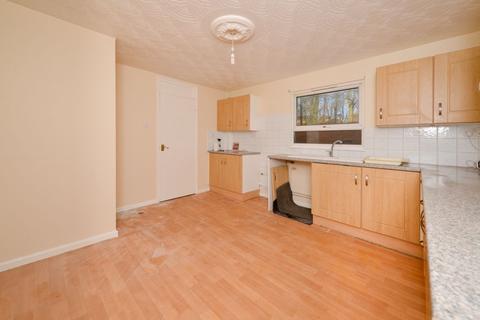 92 Chiltern Gardens, Dawley, Telford, TF4 2QH