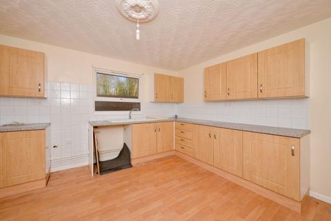 92 Chiltern Gardens, Dawley, Telford, TF4 2QH