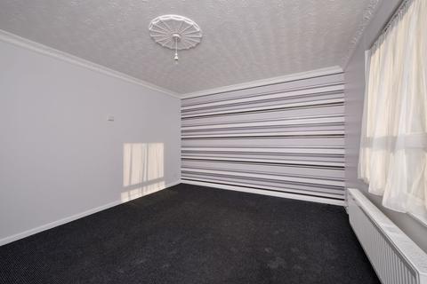 92 Chiltern Gardens, Dawley, Telford, TF4 2QH