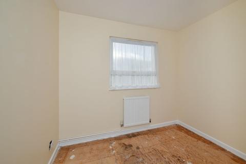 92 Chiltern Gardens, Dawley, Telford, TF4 2QH