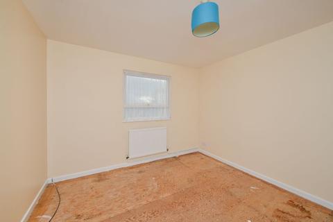 92 Chiltern Gardens, Dawley, Telford, TF4 2QH