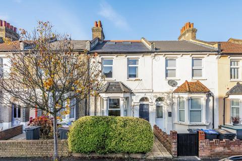 33 Dundee Road, London, SE25 4QN