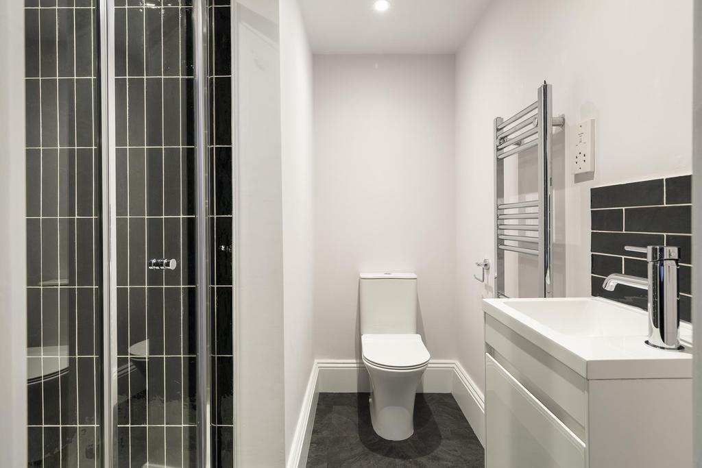 Ensuite