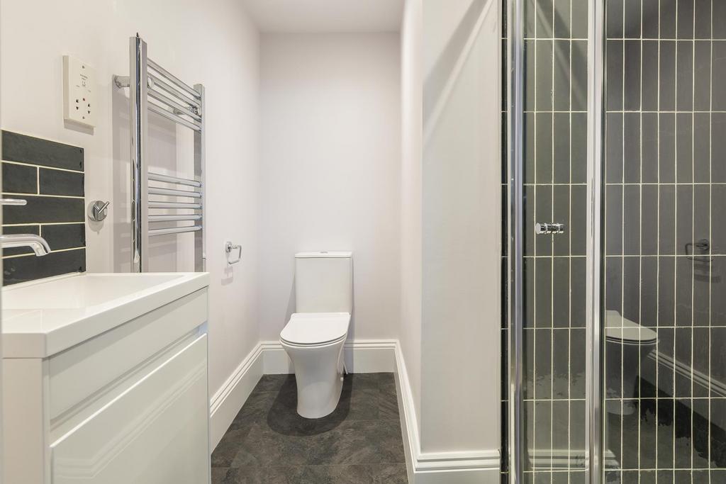 Ensuite