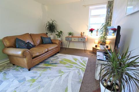 8 Leycester Close, Harbury, Leamington Spa, CV33 9LP