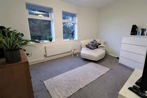 8 Leycester Close, Harbury, Leamington Spa, CV33 9LP