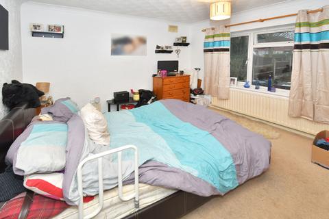 66 Attlee Road, Cheadle, Stoke-on-trent, ST10 1LJ