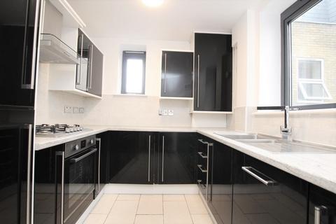 3 bedroom apartment to rent, Jacob Mansions, Umberston Street, Whitechapel, London