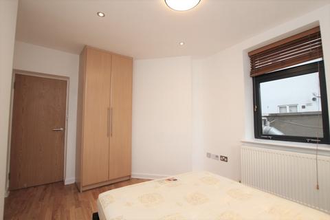 3 bedroom apartment to rent, Jacob Mansions, Umberston Street, Whitechapel, London