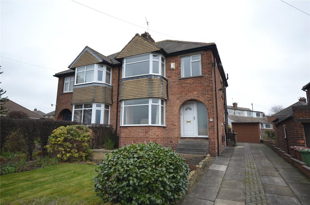 Batley Road, Wakefield 3 bed semidetached house £229,950