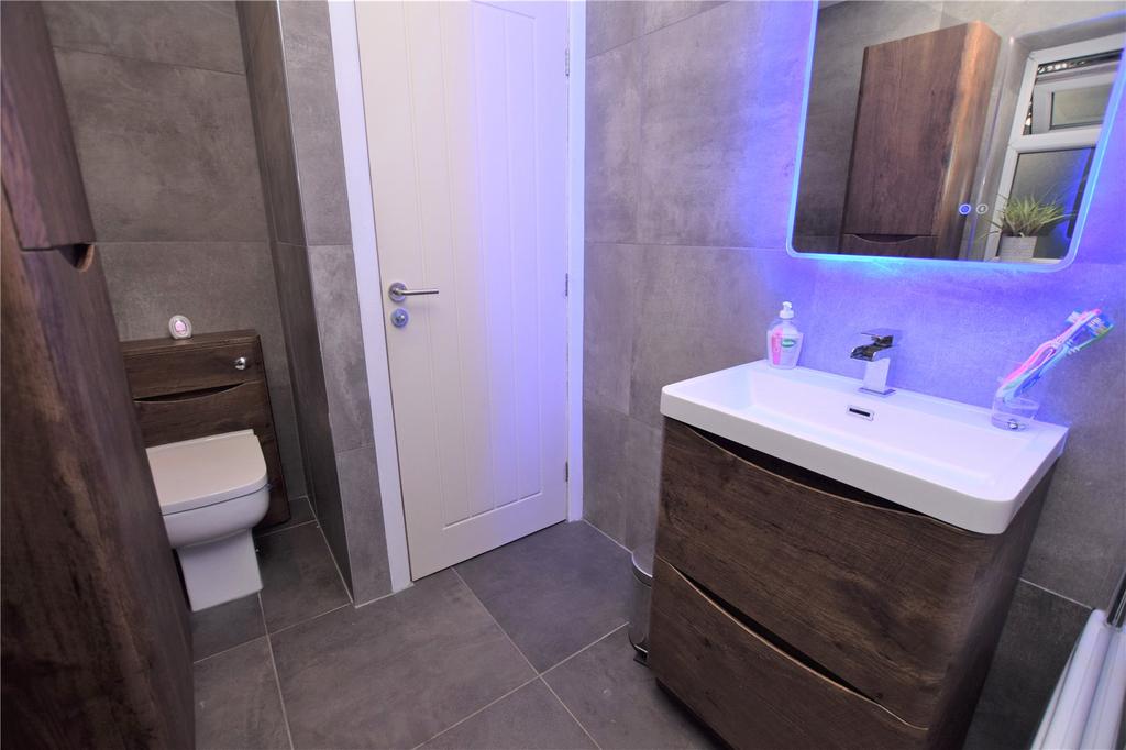 Bathroom Shot 2