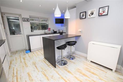 18 Cockshott Drive, Leeds, LS12 2RL