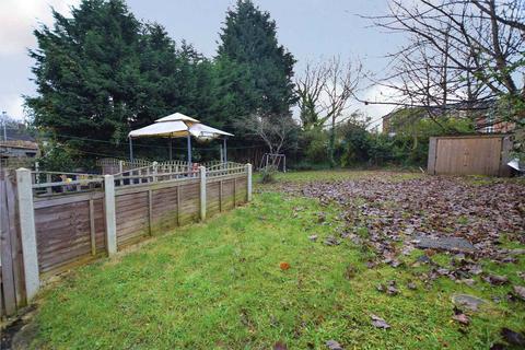 18 Cockshott Drive, Leeds, LS12 2RL