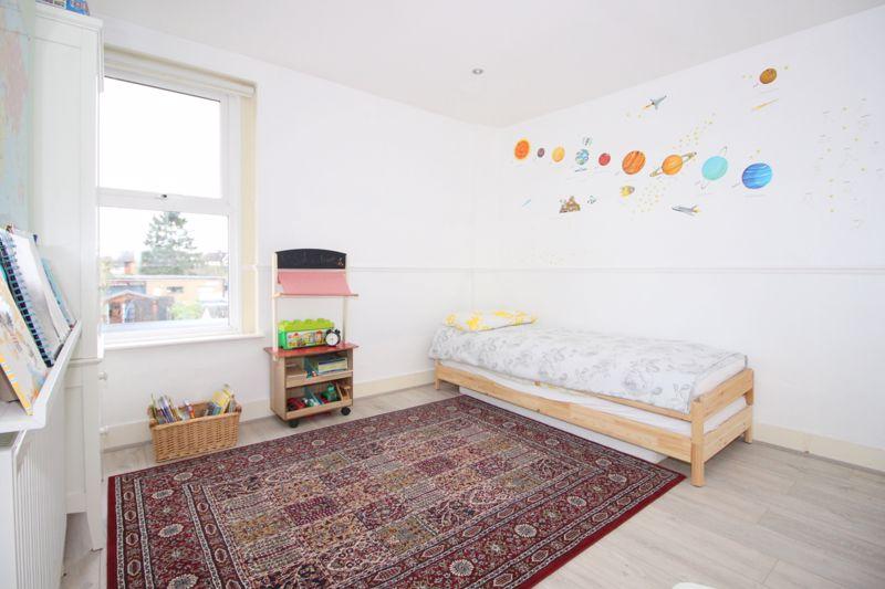 Back bedroom