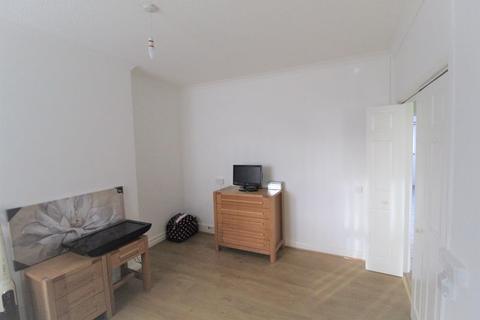 94 Leckwith Road, Cardiff, CF11 8AP