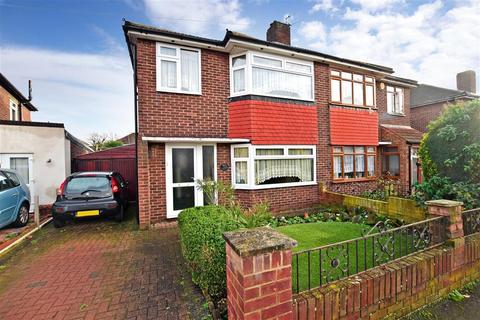 5 Foresters Crescent, Bexleyheath, DA7 4JW