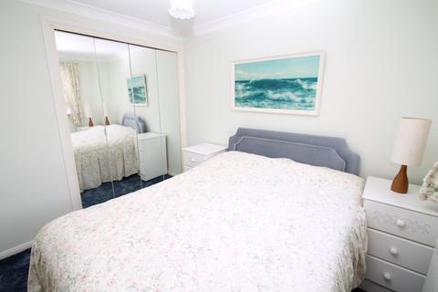 13 De Havilland Close, Hawkinge, Folkestone, CT18 7FE