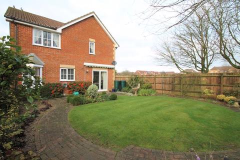13 De Havilland Close, Hawkinge, Folkestone, CT18 7FE