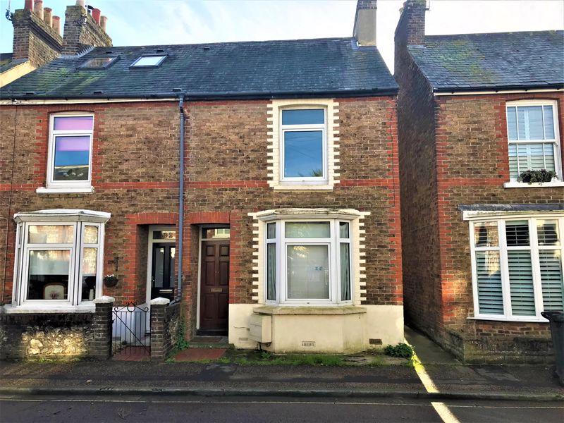Cleveland Road, Chichester 3 bed terraced house £1,050 pcm (£242 pw)