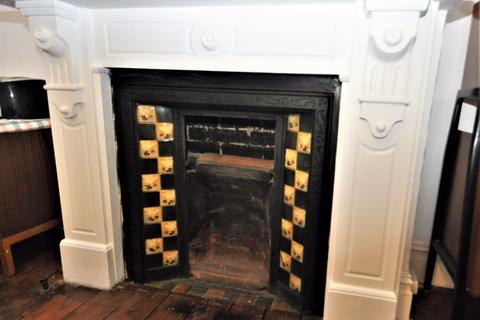 6 Howard Road, New Malden, KT3 4DW