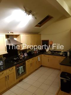 undefined, Wynnstay Grove M14