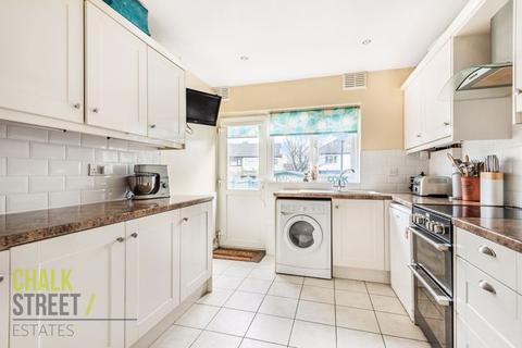 17 Kennet Close, Upminster, RM14 1ST