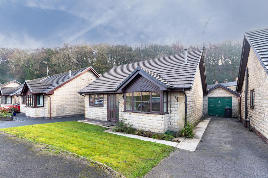 Woodbrook, High Peak, Whaley Bridge... 2 bed bungalow £299,995
