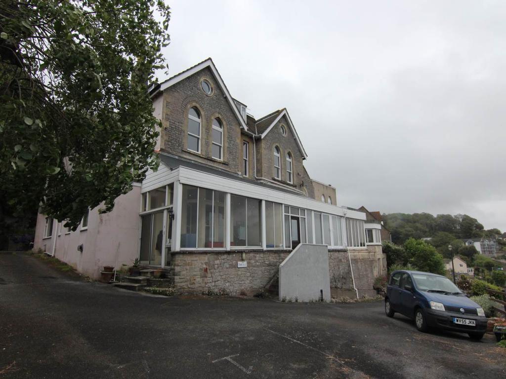 South Road, Weston super Mare, 2 bed flat £850 pcm (£196 pw)