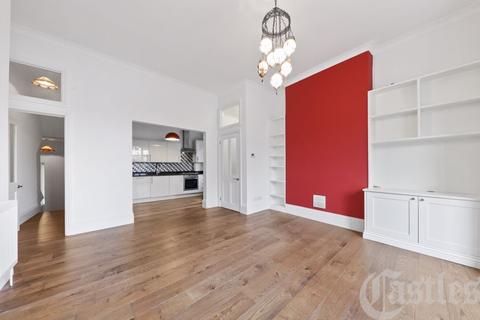 Flat A, 39 Womersley Road, London, N8 9AP
