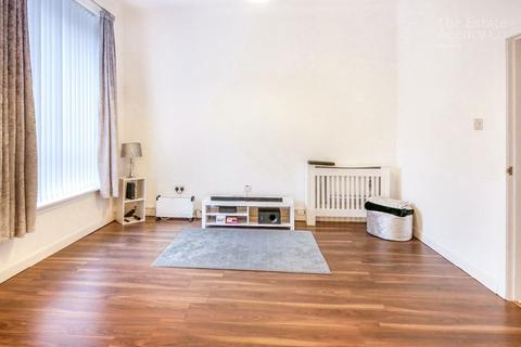 26 Caledonian Road, Wishaw, ML2 8AR