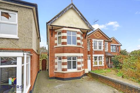 50 Bingham Road, Bournemouth, BH9 1BT