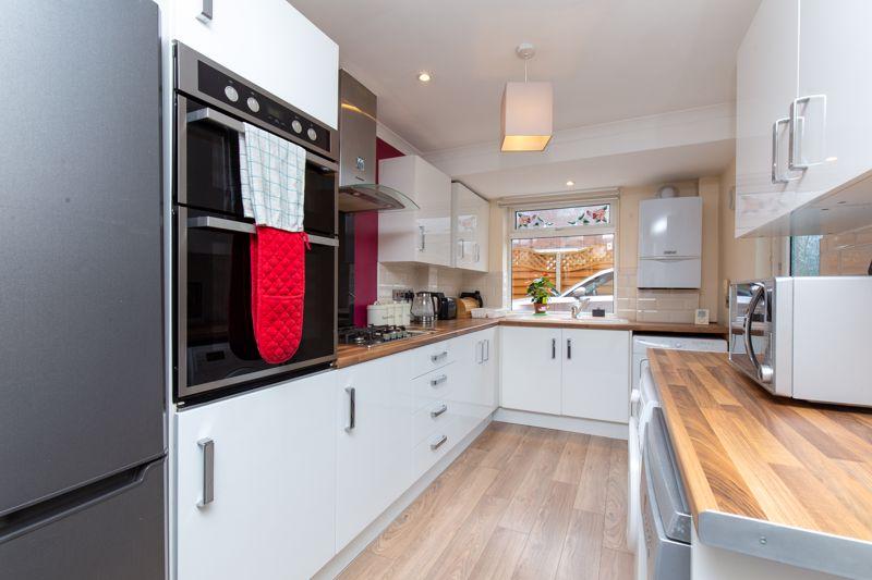 Rhinefield Close, Havant 3 bed terraced house £250,000