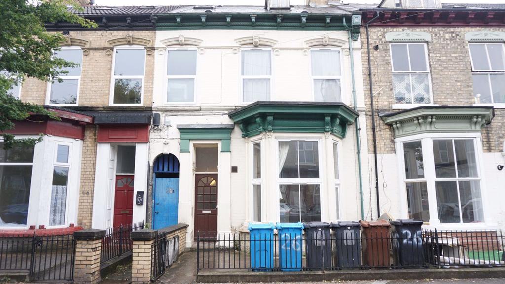 Flat 1, 26 Albany Street, Hull, HU3 1PJ 1 bed flat £360 pcm (£83 pw)