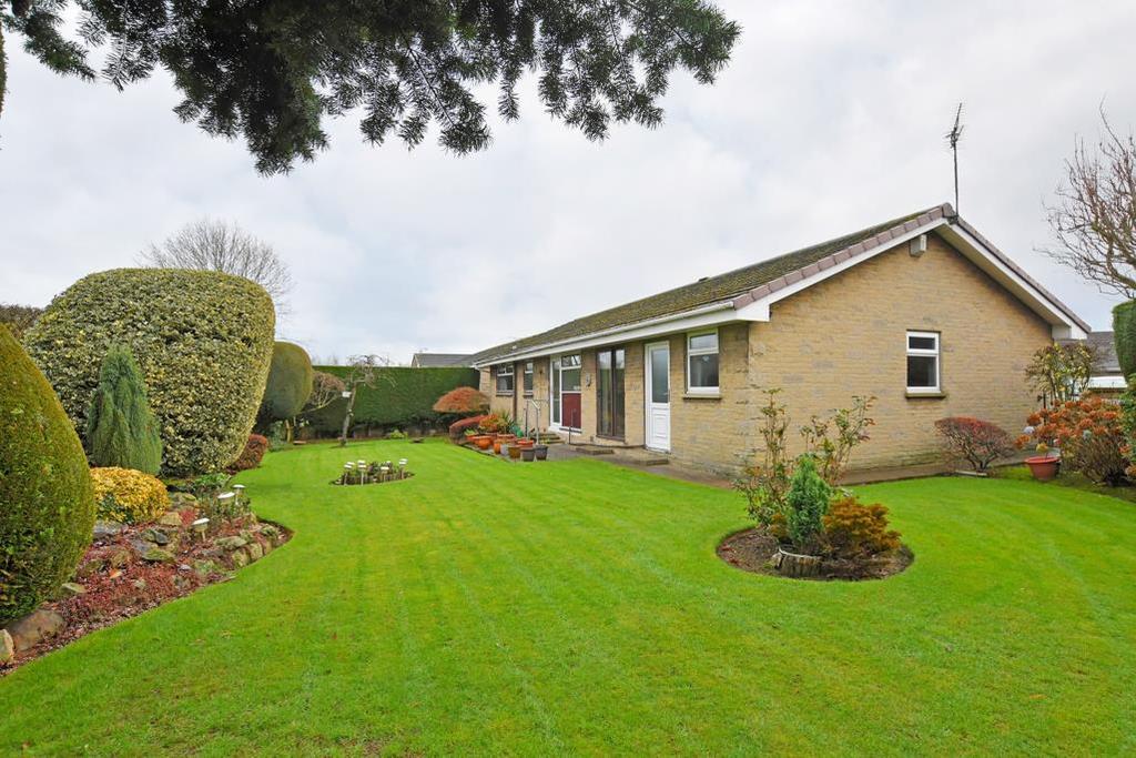 Clarke Avenue, Thurcroft, Rotherham 2 bed detached bungalow for sale