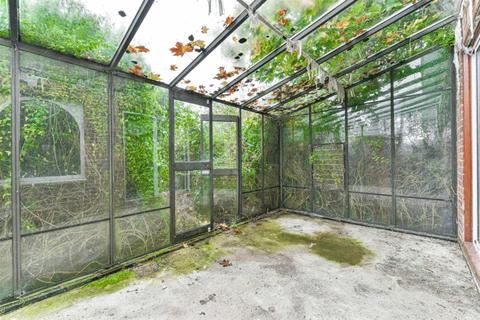 50 Headley Drive, Epsom, KT18 5RP