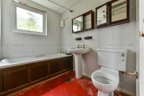 50 Headley Drive, Epsom, KT18 5RP