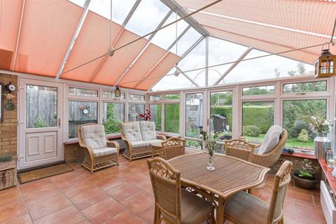 1 Duffield Road, Walton On The Hill, Tadworth, KT20 7UQ