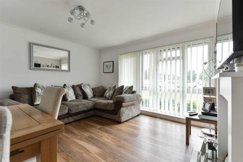 78 Long Walk, Epsom, KT18 5TP