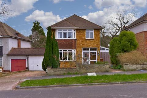 26 North View Crescent, Epsom, KT18 5UR