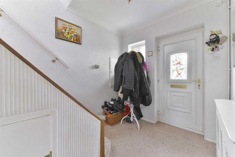 26 North View Crescent, Epsom, KT18 5UR