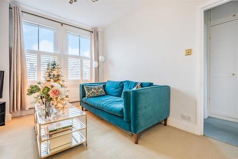 22a Glenthorne Road, Kingston Upon Thames, KT1 2UB