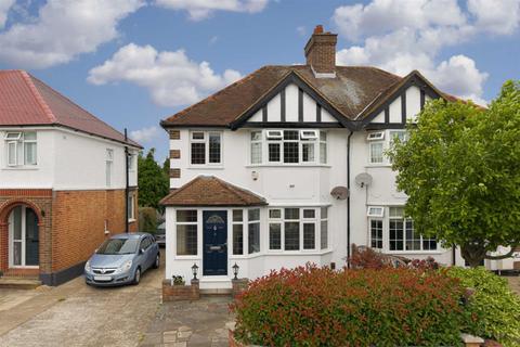 4 River Way, Epsom, KT19 0HH