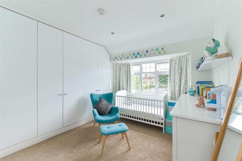 4 River Way, Epsom, KT19 0HH