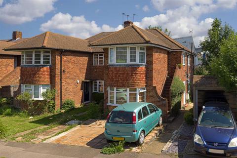 The Upper Maisonette, 27 Welbeck Close, Epsom, KT17 2BJ