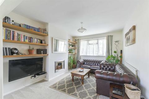 The Upper Maisonette, 27 Welbeck Close, Epsom, KT17 2BJ